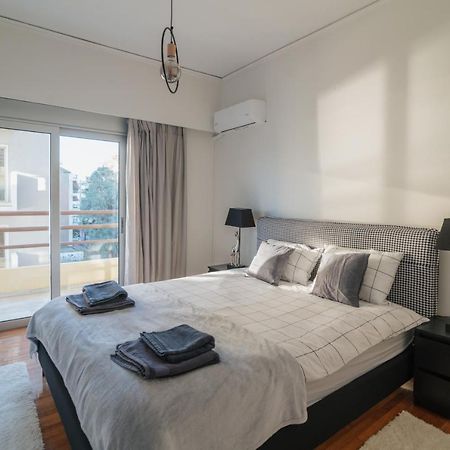 Sea Front Luxury Apartment Patras Ngoại thất bức ảnh