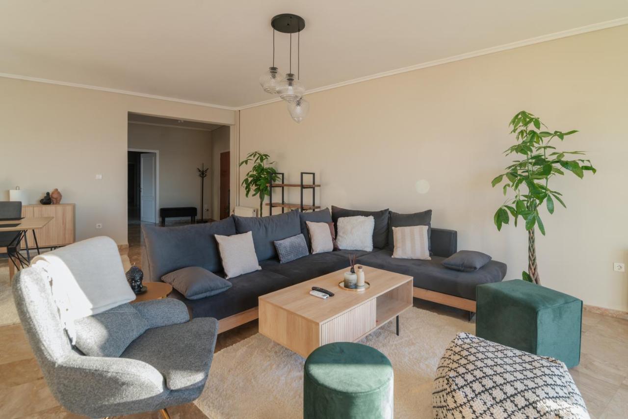 Sea Front Luxury Apartment Patras Ngoại thất bức ảnh