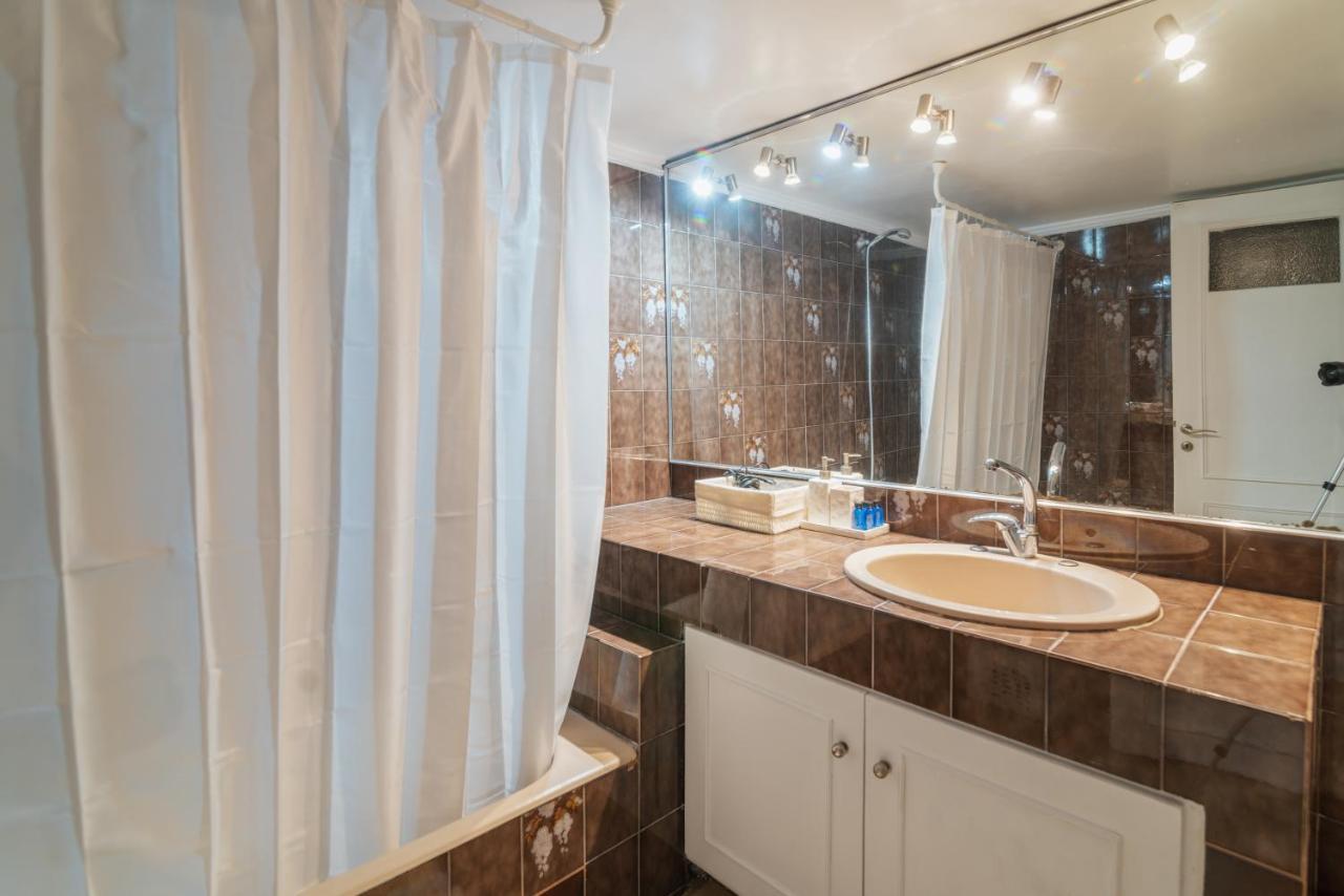Sea Front Luxury Apartment Patras Ngoại thất bức ảnh