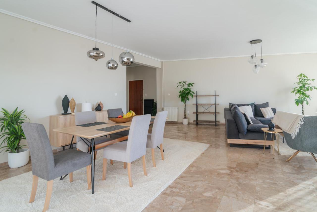 Sea Front Luxury Apartment Patras Ngoại thất bức ảnh