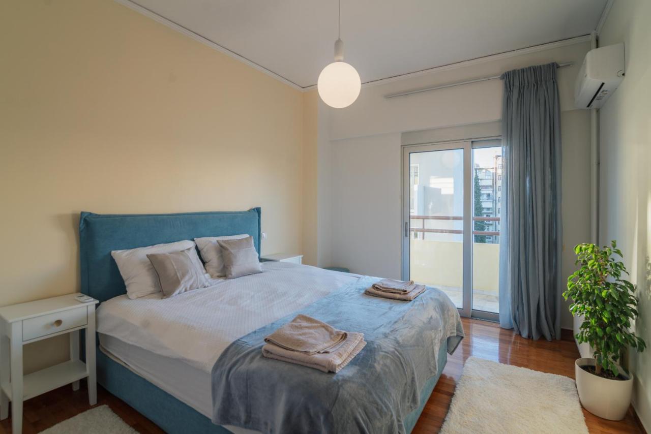 Sea Front Luxury Apartment Patras Ngoại thất bức ảnh