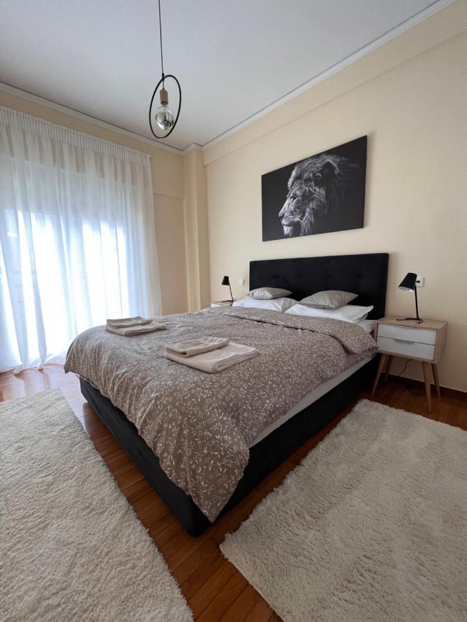 Sea Front Luxury Apartment Patras Ngoại thất bức ảnh